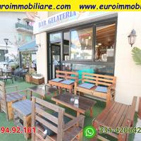 Attività storica bar e gelateria in centro