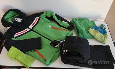 Completo da montagna 12/13 anni marca AST nuovo