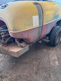 Atomizzatore per uliveto o frutteto