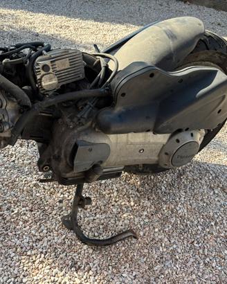 Blocco motore piaggio beverly tourer 300 M28MM