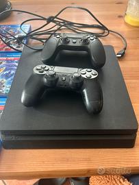 Ps4 + 2 controller + 7 giochi