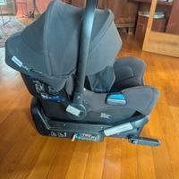 Bugaboo Turtle air by Nuna ovetto CON base isofix 