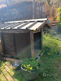 Cuccia in legno per cani grossa taglia