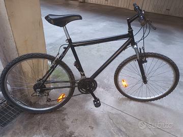 Mountain bike 