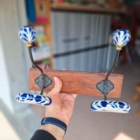 attaccapanni arte povera