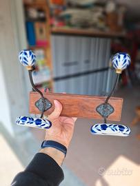 attaccapanni arte povera