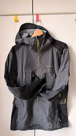 Quechua Guscio Trekking MH900 antipioggia e vento