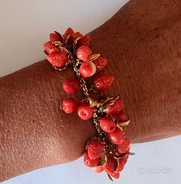 Bracciale in oro e corallo