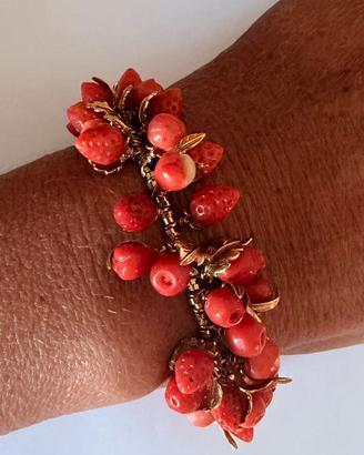 Bracciale in oro e corallo