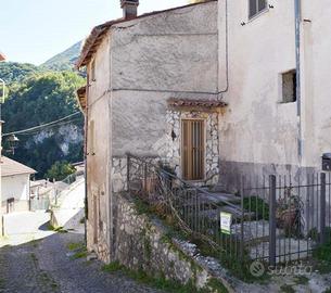 CASA SEMINDIPENDENTE A CAPPADOCIA