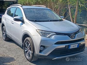 Toyota RAV4 2016 - 2.0 D-4D 2WD Business LB AUTOMO