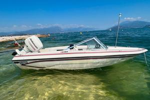 2022 GLASTRON e JOHNSON 40 4T Motoscafo