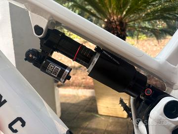 Rockshox vivid ultimate linear xl