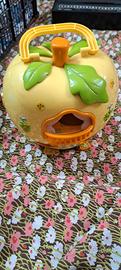 Casa a forma di mela Hamtaro 