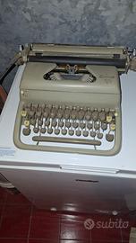 Macchina da scrivere everest completa