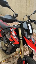 Ducati Hypermotard 698 rve