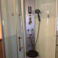 Doccia idromassaggio