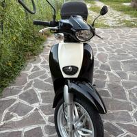 Aprilia Scarabeo 50 4t