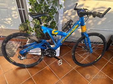 Bici Cannondale Super V 500