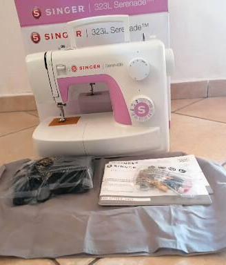 Macchina per cucire Singer 323L Serenade