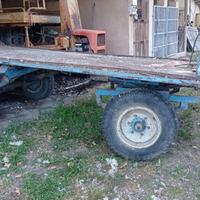 RIMORCHIO ROBUSTO IN FERRO