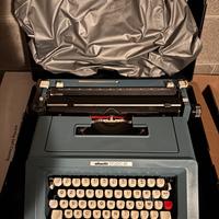 Macchina per scrivere Olivetti Studio 46