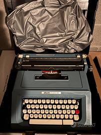 Macchina per scrivere Olivetti Studio 46