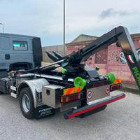 SCARRABILI NUOVI IN ALLESTIMENTO SU IVECO 100-120-