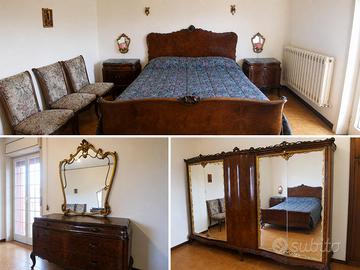 CAMERA DA LETTO CLASSICA DI PREGIO IN RADICA – COM
