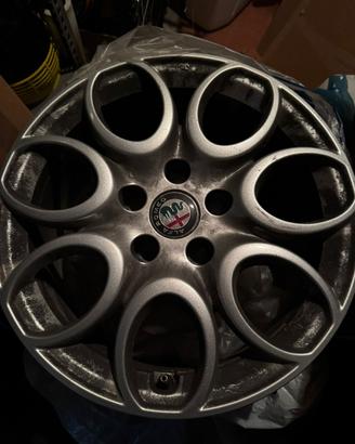 4 cerchi originali da 16 Alfa romeo