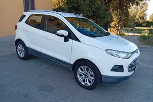 Ford EcoSport 1.5 TDCi SUV idoneo neopatentati