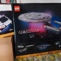 Lego STAR TREK 10356 + Shuttlepod + 4 SET NUOVI