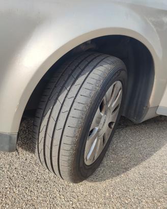  gomme e cerchi in lega Audi 