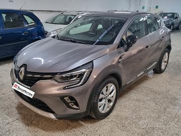 Renault Captur Plug-in Hybrid E-Tech 160 CV Intens