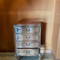 Comodino cassettiera