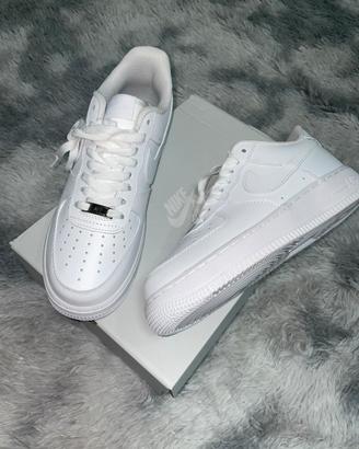 Sneakers Nike Air Force 1 '07 LV8 👟