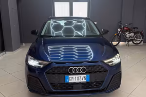 Audi A1 SPB 35 TFSI S tronic Identity Black