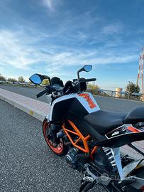 KTM DUKE 390 2016