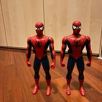 Statuette di Spiderman