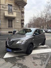 LANCIA Ypsilon 1.2 69 CV 5 porte GPL Ecochic Gol