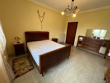 Camara da letto in legno (noce)1960