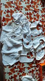 Bavaglini e camiciole vintage