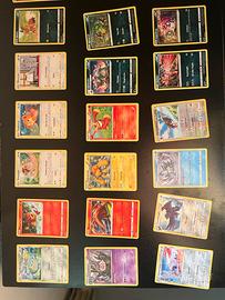 Pokemon lotto misto carte non comuni differenti