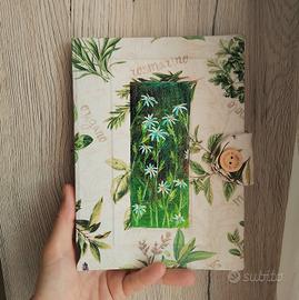 Taccuino verde, diario fatto a mano dipinto