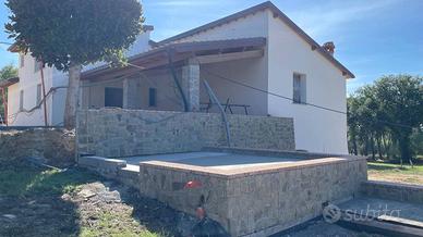 Rustico / Casale di 205 m² con 5 locali a Monsumma