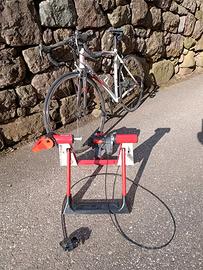 Bici da corsa più rulli