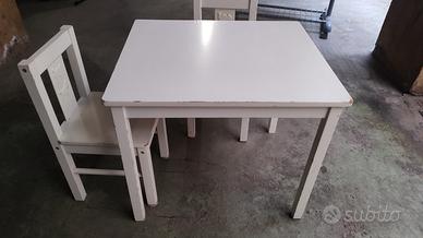 tavolino bimbo Ikea + 2 seggioline