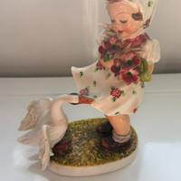 Statua ceramica carlo mollica colpo di vento