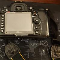 Fotocamera digitale Nikon D7000 + obiettivo