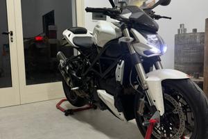 Ducati Streetfighter 1098 155cv